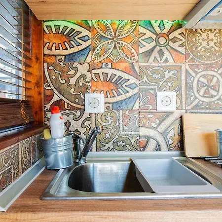 Wood Aesthetic Steps From The Sea Apartment *