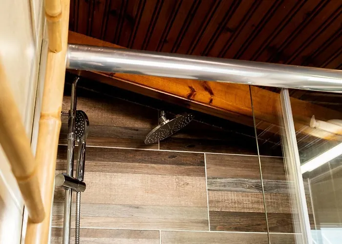 Wood Aesthetic Steps From The Sea Apartamento Tesalónica